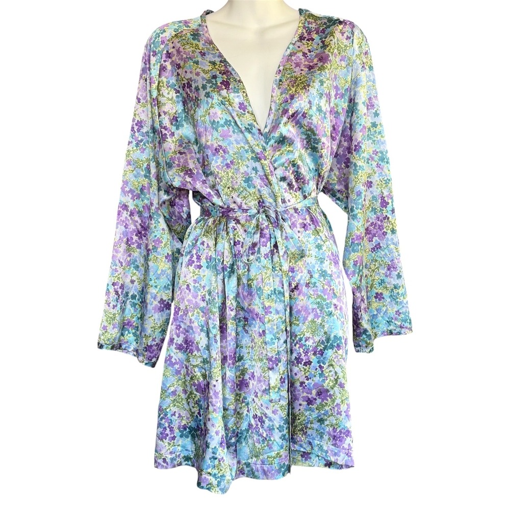 Victoria's Secret Satin Kimono Robe Long Sleeve Floral Lavender Women OS